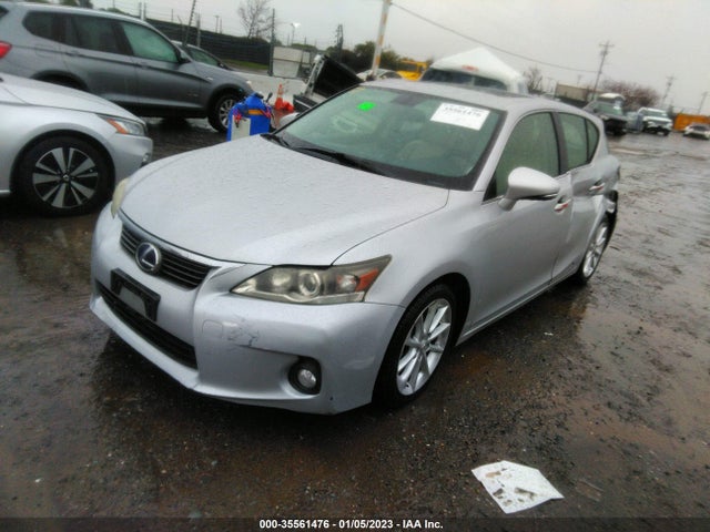 Lexus CT 200H 2012 JTHKD5BH7C2056313 Image 2