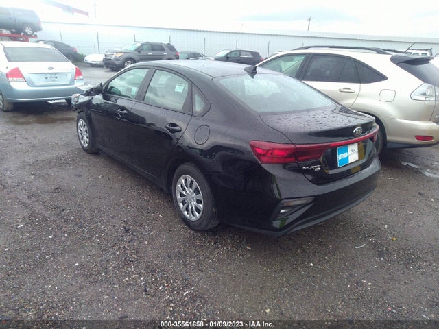 2021 KIA FORTE FE VIN: 3KPF24AD6ME318568