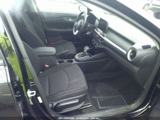 2021 KIA FORTE FE VIN: 3KPF24AD6ME318568