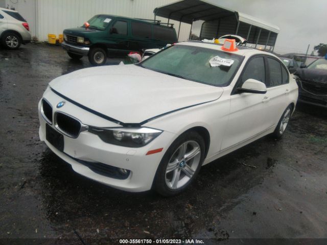 WBA3B1G59FNT03981 BMW 3 Series 320i