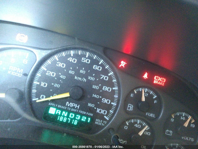 2001 CHEVROLET SILVERADO 1500 LS VIN: 2GCEK19T311283485