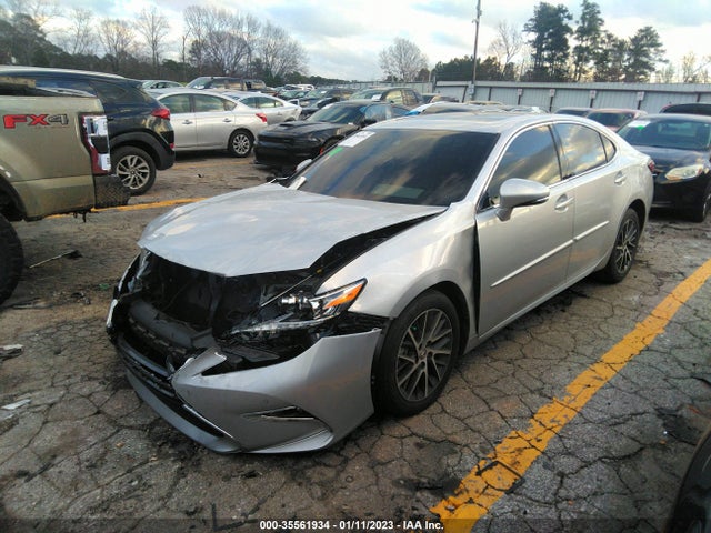 58ABK1GG9GU027748 Lexus ES