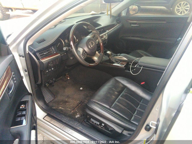 58ABK1GG9GU027748 Lexus ES