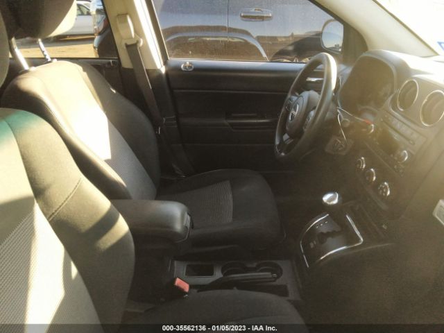 1C4NJCBA5GD615771 Jeep Compass Sport