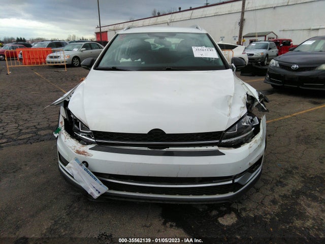 2018 Volkswagen Golf, VIN: 3VWM17AUXJM765589