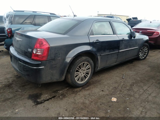 2C3KA53G88H165009 Chrysler 300 Touring