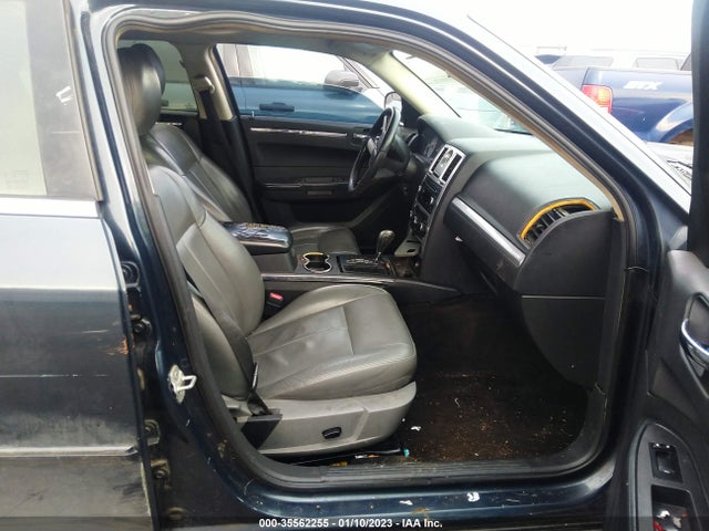 2C3KA53G88H165009 Chrysler 300 Touring