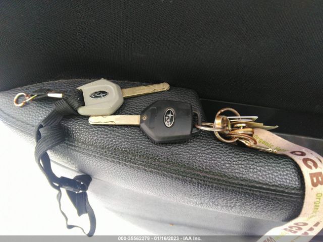 4S3BMAA66E1004593 Subaru Legacy 2.5i