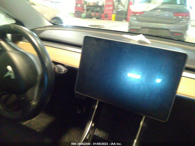 5YJ3E1EB6JF082995 Tesla Model 3 Long Range