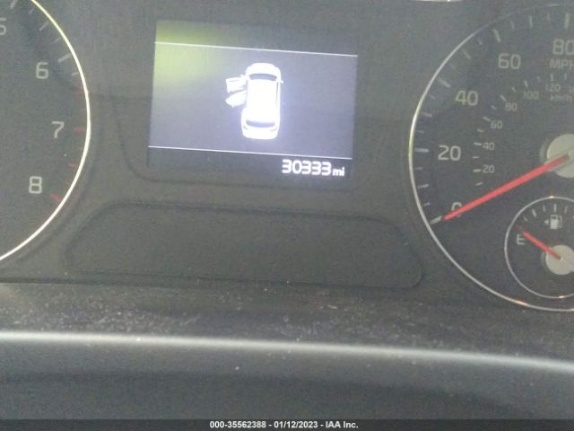 5XYPGDA31KG600985 KIA Sorento
