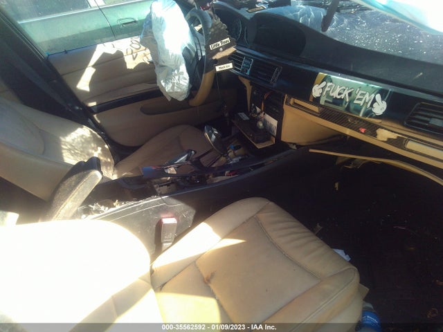 BMW 3 Series 330i 2006 WBAVB33596KR79939 Image 6