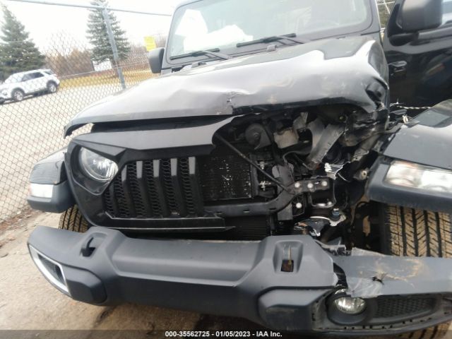 1C4HJXEN8KW595824 Jeep Wrangler Unlimited Sahara