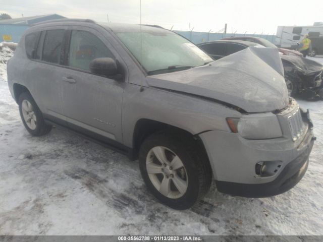 1C4NJDBB2GD713607 auction archive image