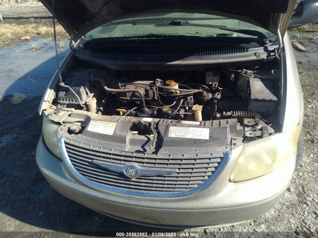 2C4GP74L03R110354 Chrysler Town & Country
