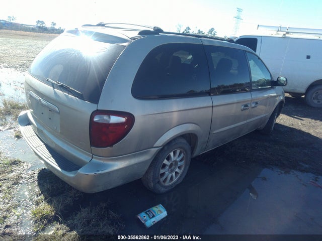 2C4GP74L03R110354 Chrysler Town & Country