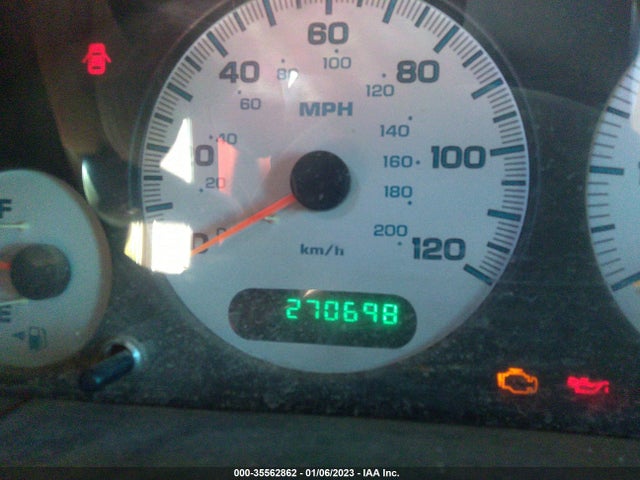 2C4GP74L03R110354 Chrysler Town & Country