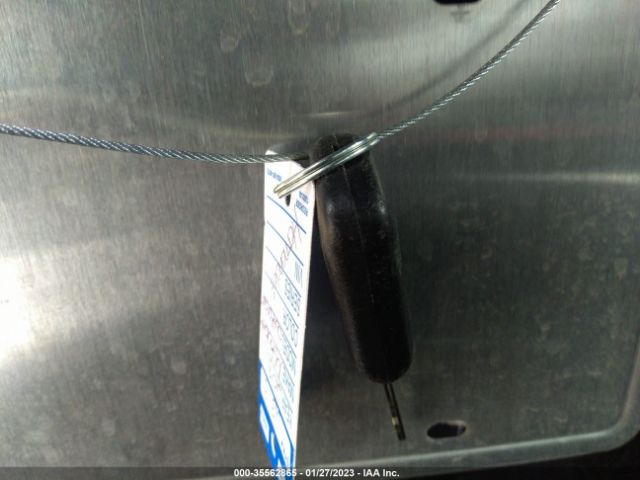 JA4AD2A39JZ021563 Mitsubishi Outlander Es