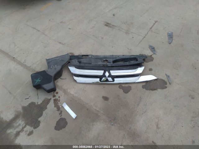 JA4AD2A39JZ021563 Mitsubishi Outlander Es