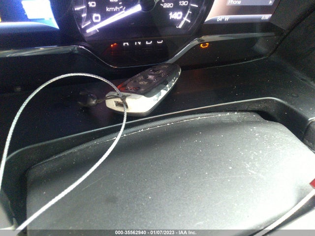 Lincoln MKS 2014 1LNHL9DK5EG608987 Image 3