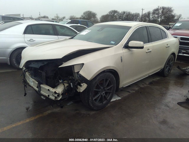 Lincoln MKS 2014 1LNHL9DK5EG608987 Image 2
