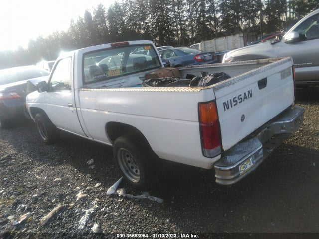 1996 NISSAN TRUCK XE VIN: 1N6SD11S6TC363695