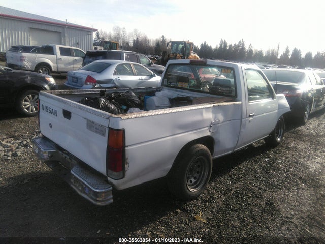 1996 NISSAN TRUCK XE VIN: 1N6SD11S6TC363695