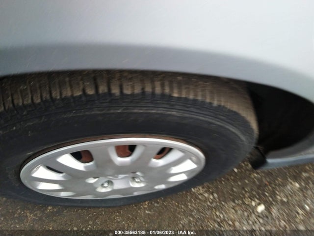 2001 HONDA ACCORD SDN VP VIN: 1HGCF86611A108887