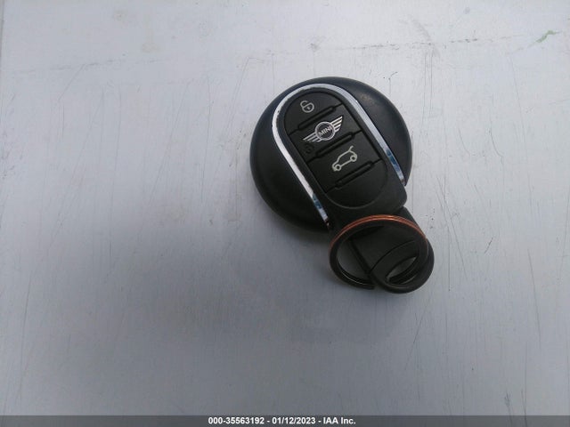 2015 Mini Cooper, VIN: WMWXP7C52F2A35145