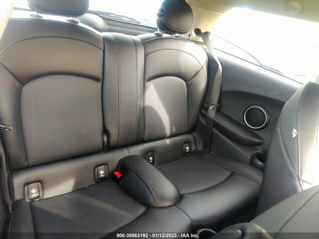 2015 Mini Cooper, VIN: WMWXP7C52F2A35145