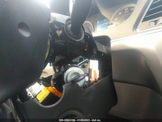 2015 HYUNDAI SONATA 2.4L SE VIN: 5NPE24AF5FH236603