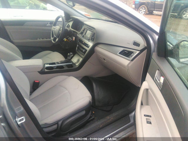 2015 HYUNDAI SONATA 2.4L SE VIN: 5NPE24AF5FH236603