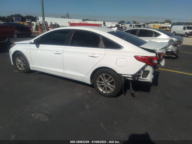 2016 Hyundai Sonata, VIN: 5NPE24AF4GH403471