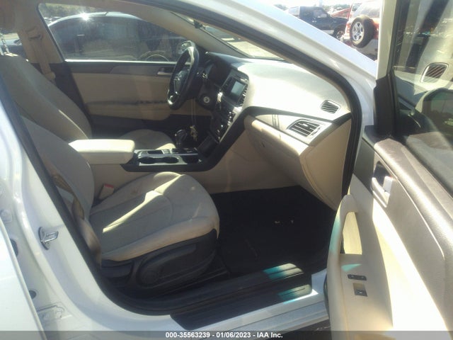 2016 Hyundai Sonata, VIN: 5NPE24AF4GH403471