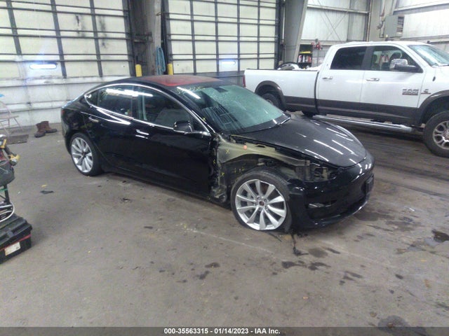 2018 5YJ3E1EB2JF086591 main image