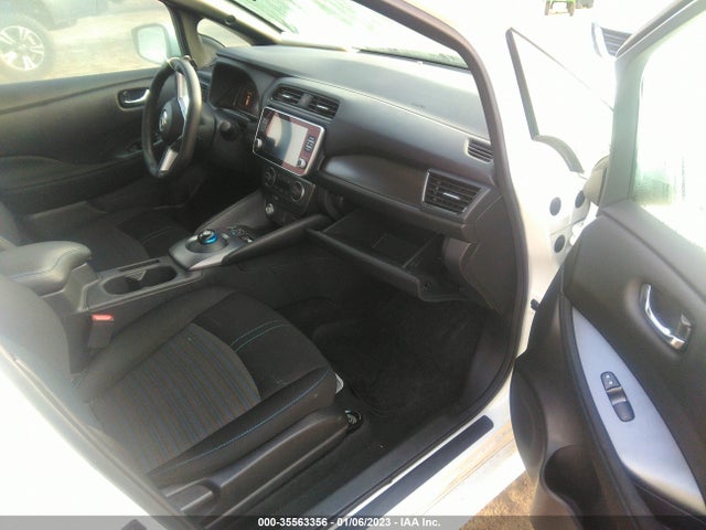 2022 Nissan Leaf, VIN: 1N4BZ1BV2NC559333