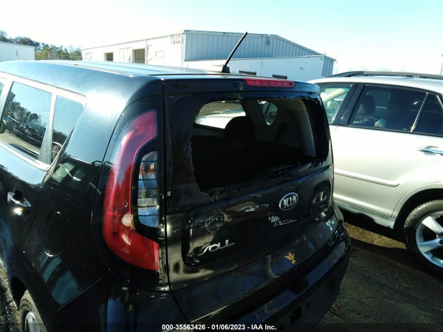 2018 Kia Soul, VIN: KNDJN2A2XJ7896107