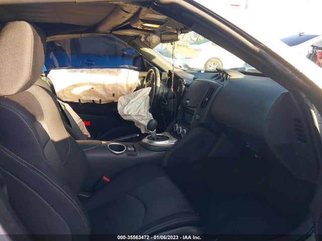 2018 Nissan Z, VIN: JN1AZ4FH4JM520178