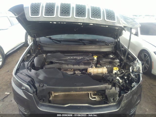2019 JEEP CHEROKEE LATITUDE PLUS VIN: 1C4PJLLB2KD197033