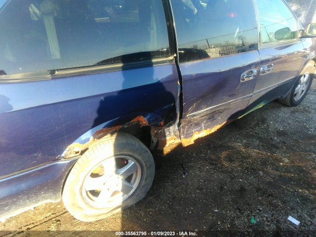 2005 DODGE GRAND CARAVAN SXT VIN: 2D4GP44L95R152767