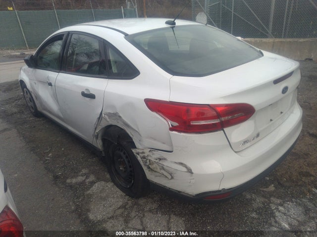 2018 FORD FOCUS S VIN: 1FADP3E24JL202077
