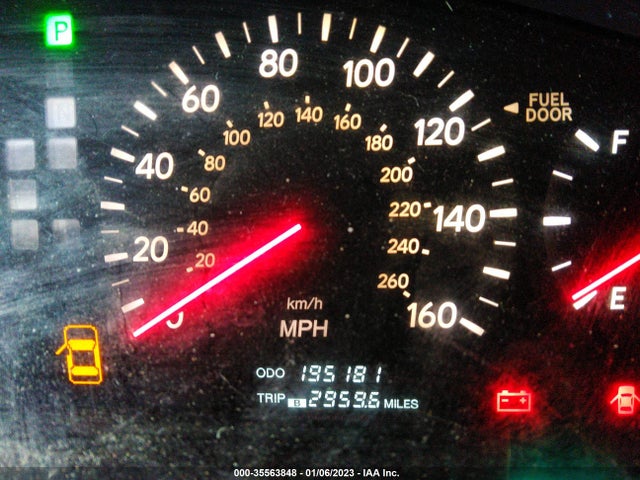2002 LEXUS LS 430 VIN: JTHBN30F220092035