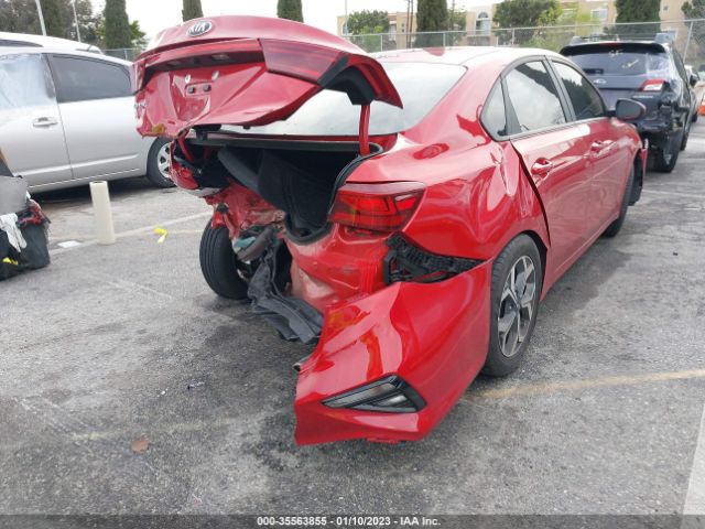 3KPF24AD4ME386741 KIA Forte Lxs
