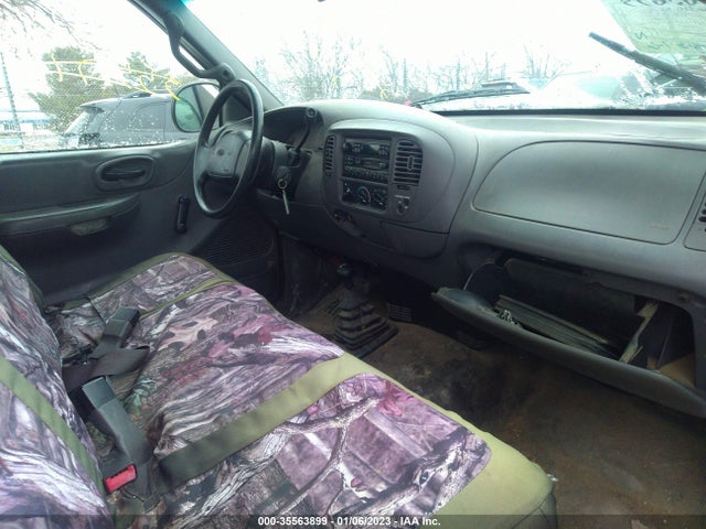 2001 FORD F-150 XL/XLT VIN: 3FTRF18W01MA79978