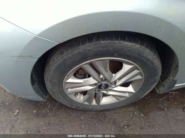 2020 HYUNDAI ELANTRA SEL VIN: KMHD84LF8LU967935