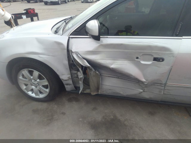 2005 FORD FIVE HUNDRED SEL VIN: 1FAFP24115G163670