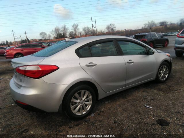KNAFX4A66E5074420 KIA FORTE LX