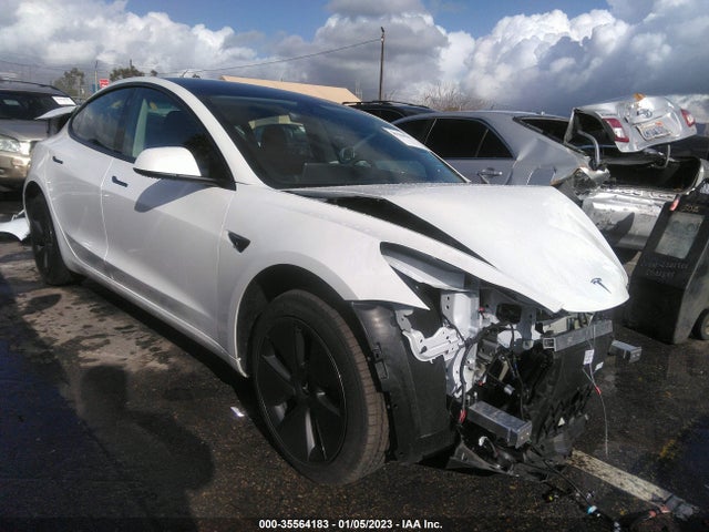 2023 5YJ3E1EA2PF410820 main image