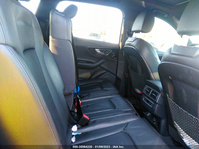 Audi Q7 2017 WA1LAAF74HD049401 Image 9