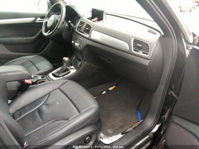 WA1JCCFS3JR002306 Audi Q3 Premium Plus