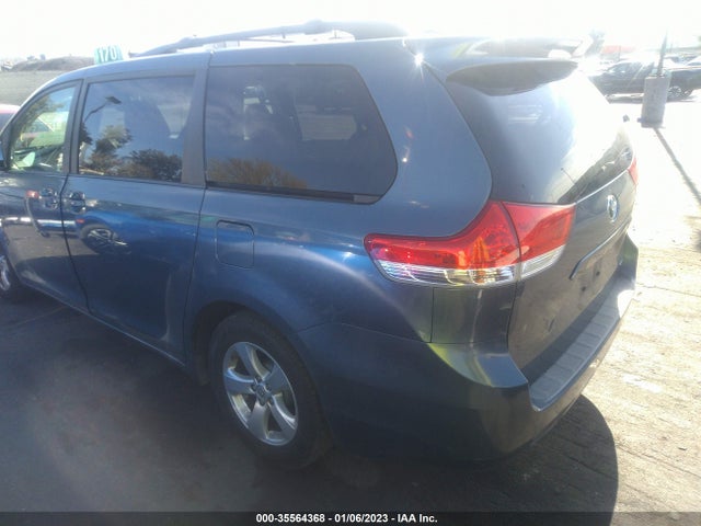 Toyota SIENNA LE 2014 5TDKK3DC1ES507647 Image 4
